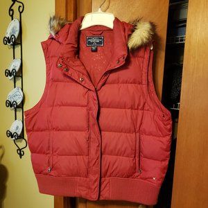 Ladies hooded puffer vest.